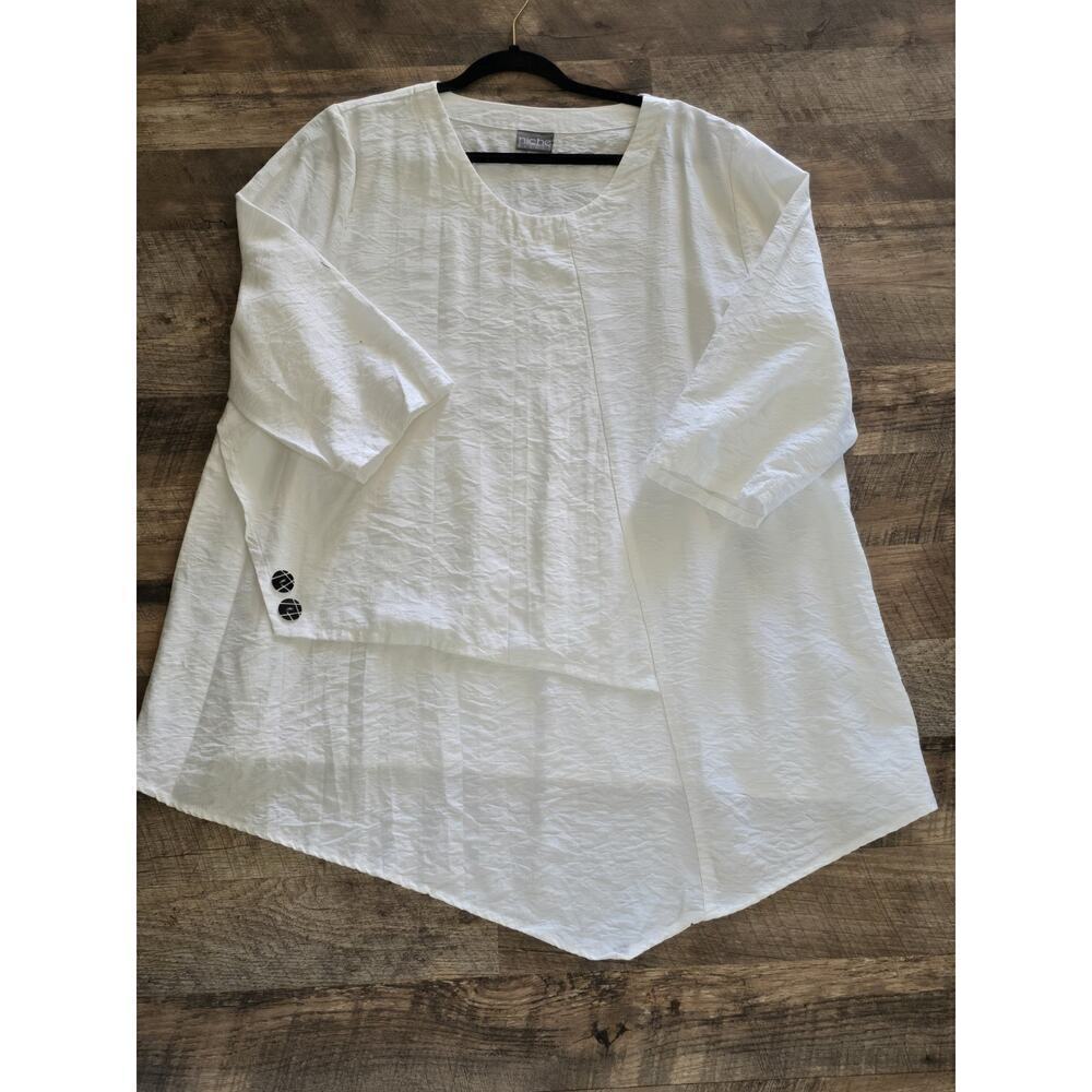 NICHE Nilgun Derman $148 Solid White Scoop Neck Lagenlook Top Size 1X 3Q…